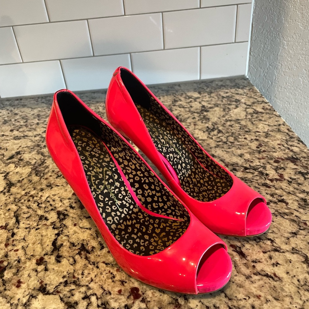 Vibrant Pink Peep Toe 4” Heels in size 7.5 by Jessica Simpson